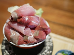 シハチめし（本日の日替わり丼）