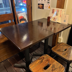 開放的なテラス席を完備。皆様のニーズにお応えする設備が整っています！ご不明な点がございましたら、お気軽にお問い合わせください。