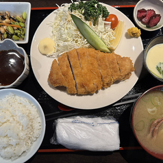 豚カツ定食