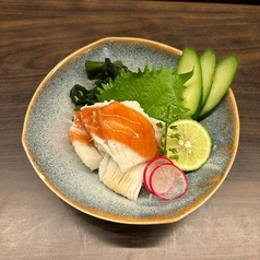 鱧の湯引き(梅ポン酢)