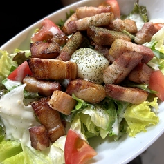 温玉ベーコンサラダ