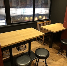 5名～最大7名席の孤立席。5名様より貸切席でご用意させていただきます。