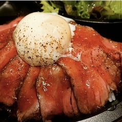 ローストビーフ丼