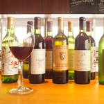 【国内産ワイン】国内産ワイン１２種ご用意。おすすめの長野県産赤ワインは何にでも合うと評判です。