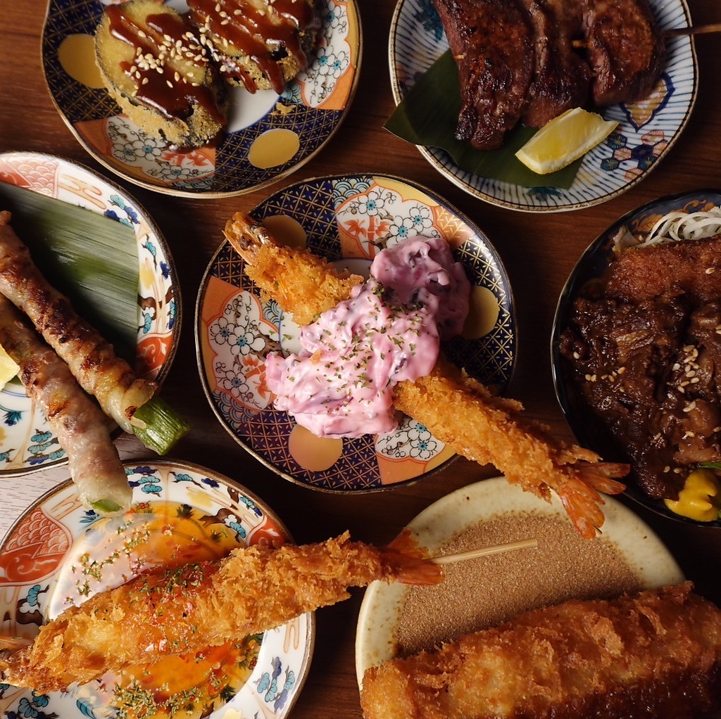 色とりどり色鮮やかの創作串料理♪