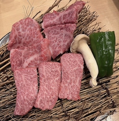 佐賀牛雌牛　霜降り三種盛り