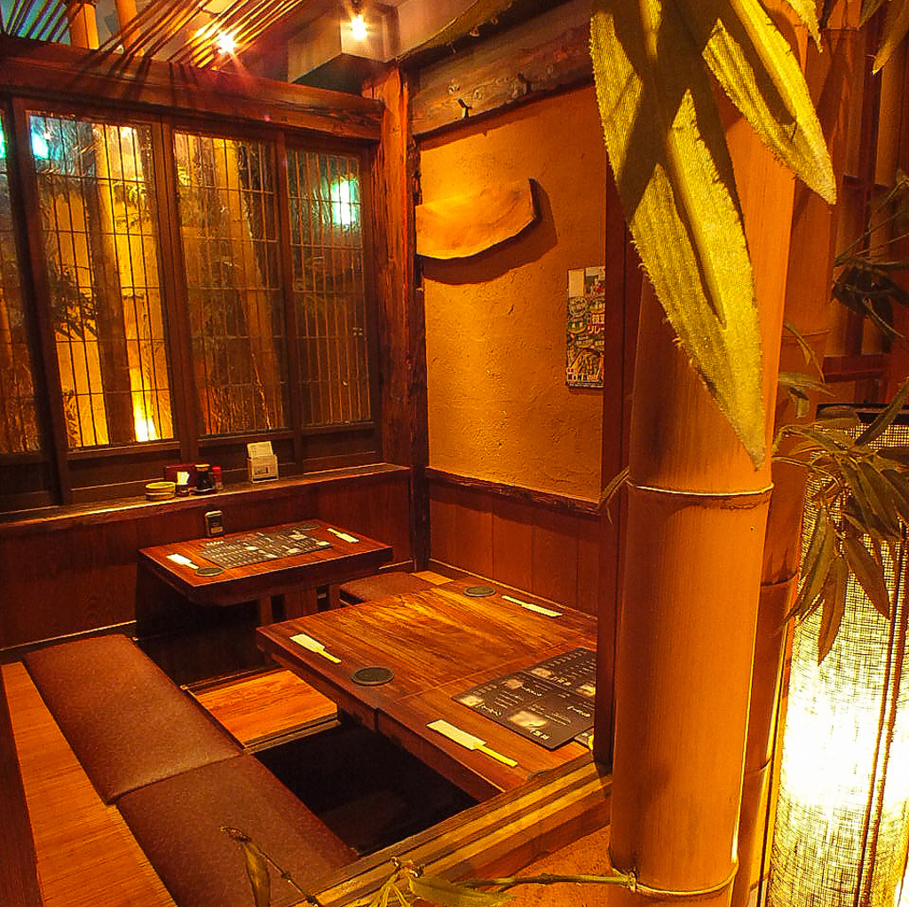 どこか懐かしい店内・・・木の温もりと落ち着いた雰囲気が◎