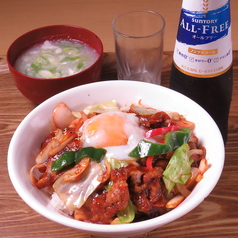 サムギョプサル屋のピリ辛豚丼