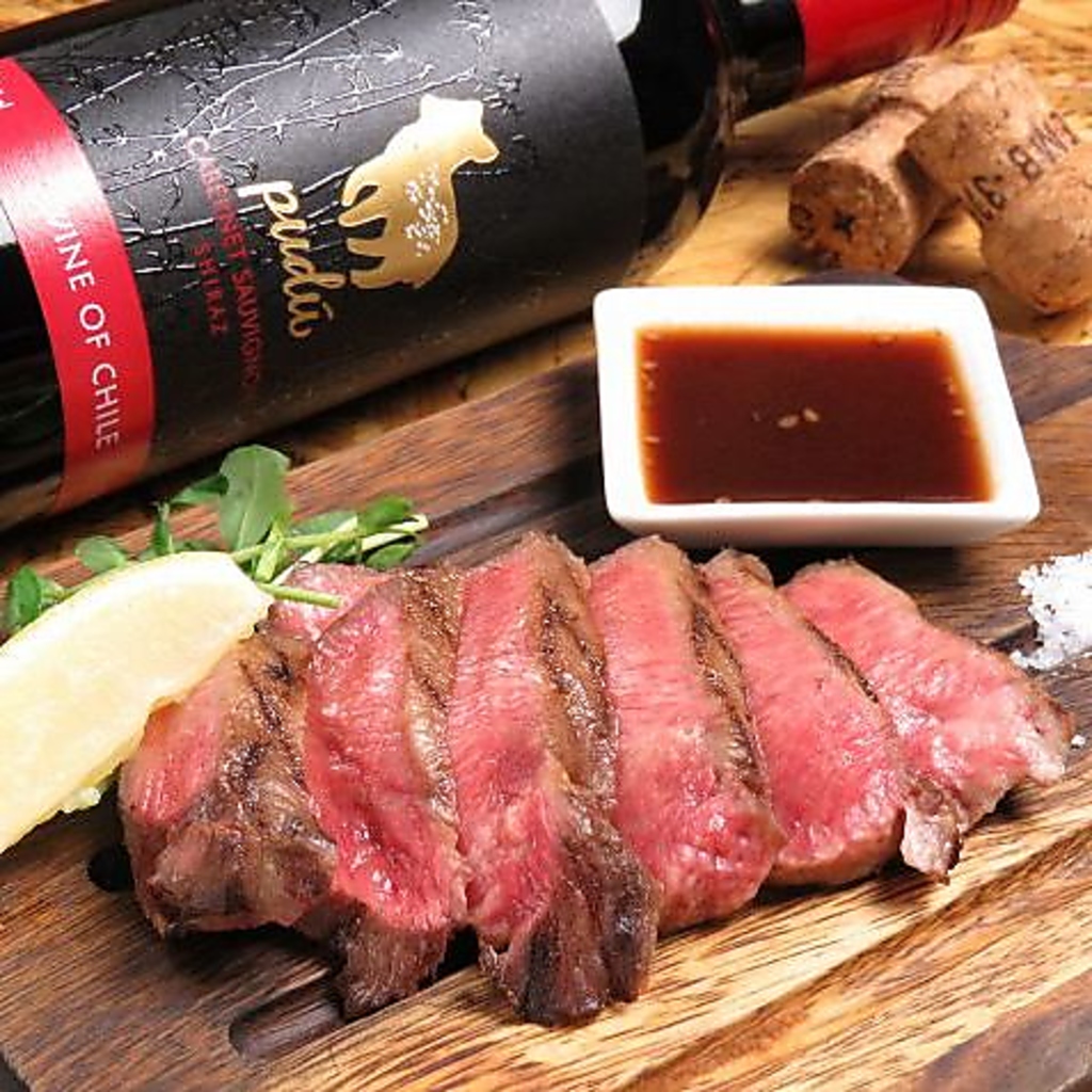 お肉屋さんが経営する肉ビストロ！最高の和牛をご提供！この質でこのお値段は◎