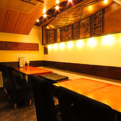 【2～10名様用】デートや少人数の普段使いに最適。お気軽にお立ち寄り下さい。