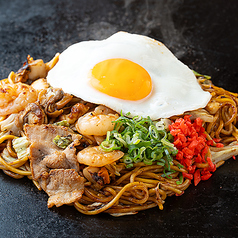 錦わらい　デラックス焼きそば