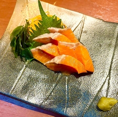 サーモン刺し