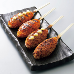 《NEW！》焼おにぎり串（味噌・醤油（各種275円）／味噌バター・醤油バター（各種308円））