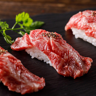 話題の肉寿司がなんと食べ放題で！