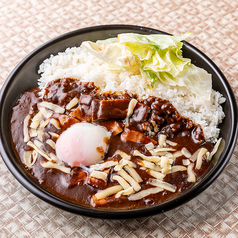 エッグチーズとベーコンのカレー