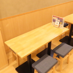 テーブルが繋げられるので少人数様から大人数様まで大歓迎です♪名古屋での飲み会や女子会,宴会には当店で◎＃名古屋＃栄＃伏見＃錦＃誕生日＃記念日＃ネオン＃海鮮＃肉寿司＃デート＃大衆酒場＃出世サワー＃深夜営業＃個室＃飲み放題＃食べ飲み放題