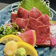和牛炙りハツ刺し