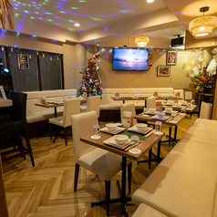 J&J Tambayan ジェーアンドジェータンバヤンの雰囲気2