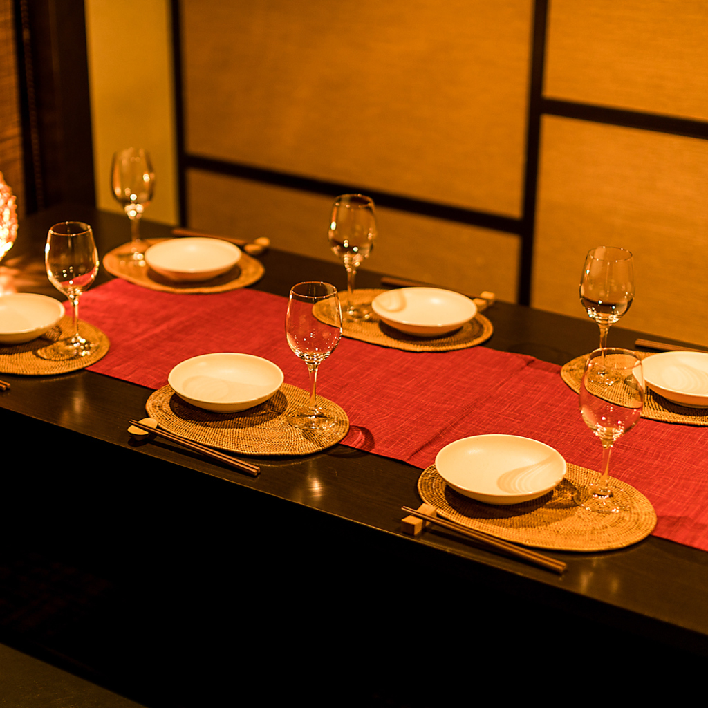 会社帰りの軽めの飲みや宴会,女子会等様々なご宴会にご利用下さい◎