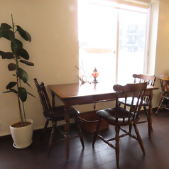 《ご家族利用から普段使いまで対応可能なテーブル席です◎》