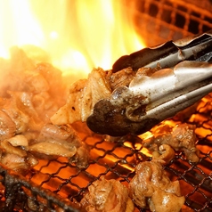 海鮮と産地鶏の炭火焼 うお鶏 富士駅前店の特集写真
