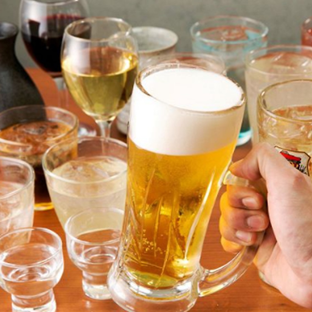 17時から18時30分はハッピーアワー♪ドリンクがなんと半額！？早い時間の来店がちょーお得！！