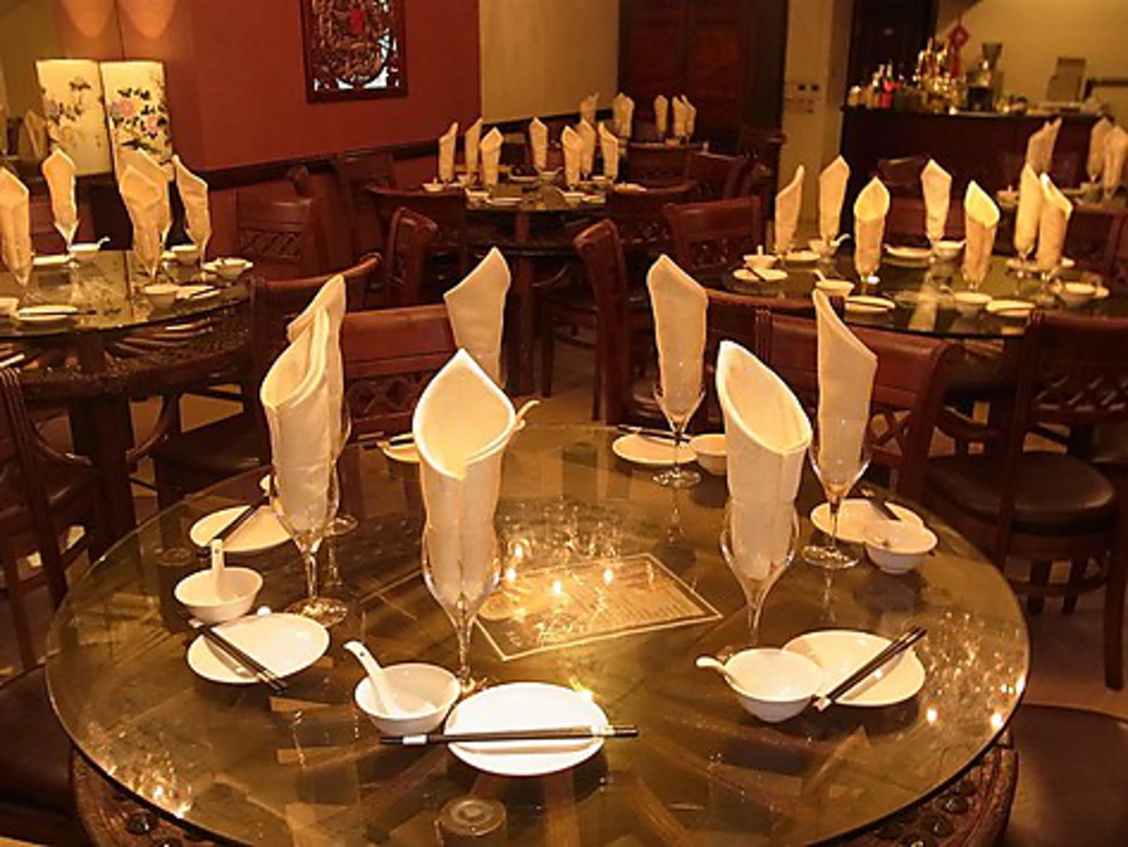 中華といえば円卓！結婚式の２次会やライブイベントなども開催