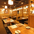 4名様用のテーブル席や掘りごたつ席を完備☆お席のレイアウトも自由自在♪