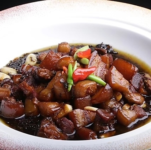 【上野駅から5分】“客家料理”の専門店。現地の料理人が手掛ける伝統的な味を堪能◎