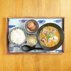 ごちそうもつ豚汁定食 豚汁サイズ 大