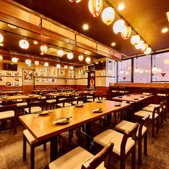 新宿萬太郎の雰囲気1