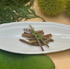 鰻の骨せんべい