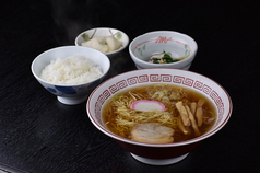 飛騨高山ラーメン定食