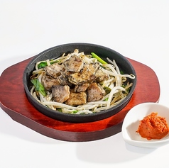 十勝もつ料理 モツ 帯広駅前店の特集写真