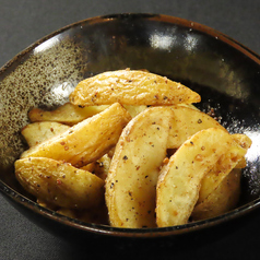 おススメの逸品メニューも豊富にご用意