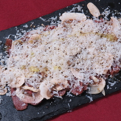 馬肉のカルパッチョ トリュフ風味