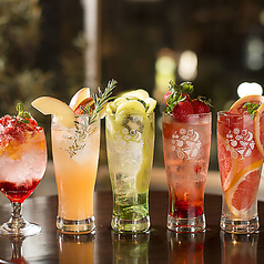 フルーツ溢れる！ごろごろ果実のフルーツサワー◎