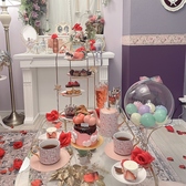 2Fピンク・パープル・ホワイトゴールド【2階・完全個室】アフターヌーンティーの料金（部屋代込）：お一人様4450円(税込、平日)/4950円(税込、土日・祝)