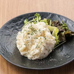 自家製ポテトサラダ