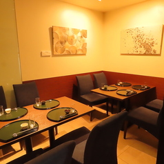 【8名様まで可能な完全個室】大切な方との会食や接待、小規模な宴会に最適なプライベート空間です◎接待や記念日デートにもお使いいただけます。ぜひご利用ください。