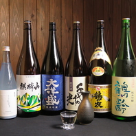 新潟の日本酒の取り揃えております（季節限定酒も有り）