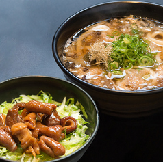 ミニホルモン丼セット(お好みのかすうどん+440円）