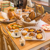 【クーポンでお得◎】 “訳ありパン半額”や“18時以降サンドウィッチ20%引き”などお得なサービスもございます◎