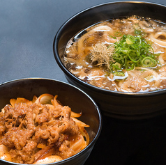 ミニ焼牛丼セット(お好みのかすうどん+440円）