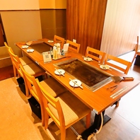 ゆったりとお過ごしいただける店内で充実したお食事を♪