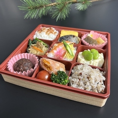 仕出し料理の味をお手軽に 会席弁当　吉野