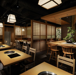 9階からの景色もよく落ち着いた雰囲気で、特別な気分を味わえ、暖かみのあるインテリアです。