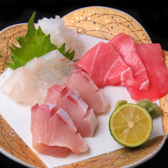 刺身盛り合わせ