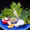 料理メニュー写真&nbsp;1日分の野菜盛りとバーニャカウダ　L