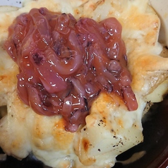 じゃがバターチーズ焼き（しおから乗せ）